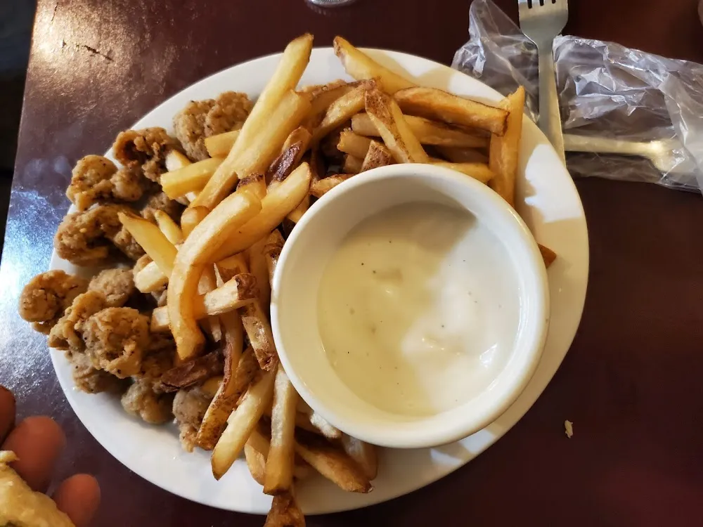 Gizzard Fries and Gravy